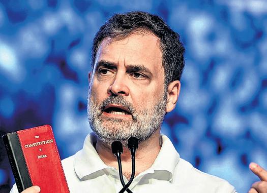 Karnataka EC officer sends notice to Rahul for proof of 'vote theft'