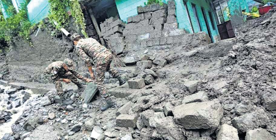 2 Dead, Widespread Damage as Cloudburst Hits U'khand