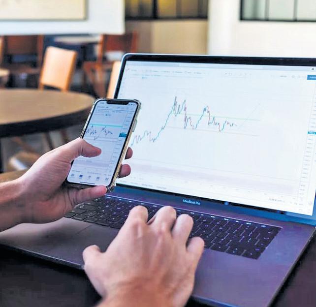 Markets crack 1% as India braces for 50% tariff on exports to US
