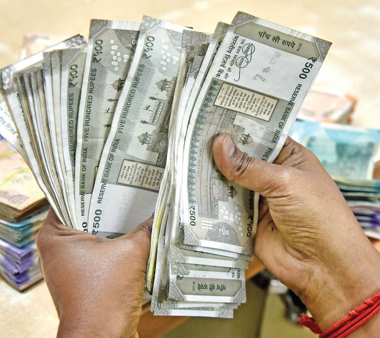 Why Economists Are Urging Caution Despite Strong GDP Growth in First Qtr