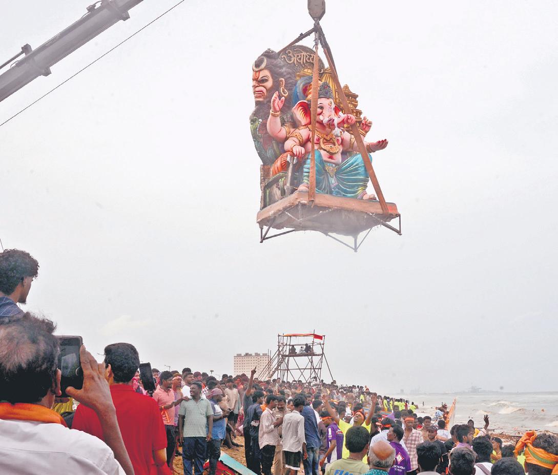 Green norms flouted as idols made of PoP immersed in Pattinapakkam
