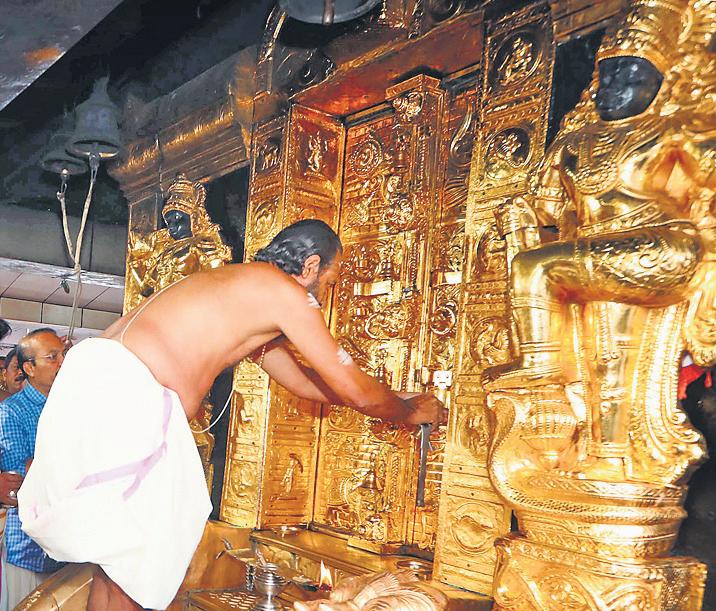 HC raps Sabarimala board for sending gold-plated sheets to TN for repair