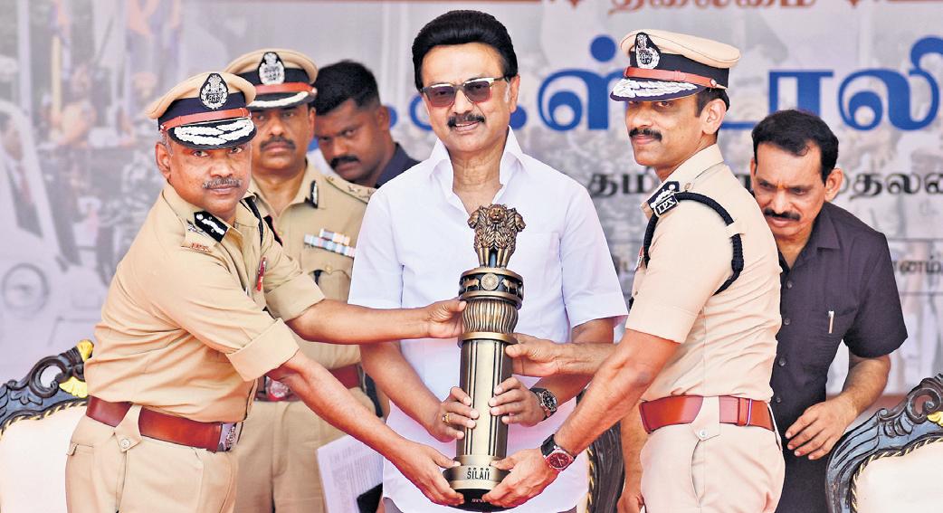CM administers oath to cops on 1st Police Day