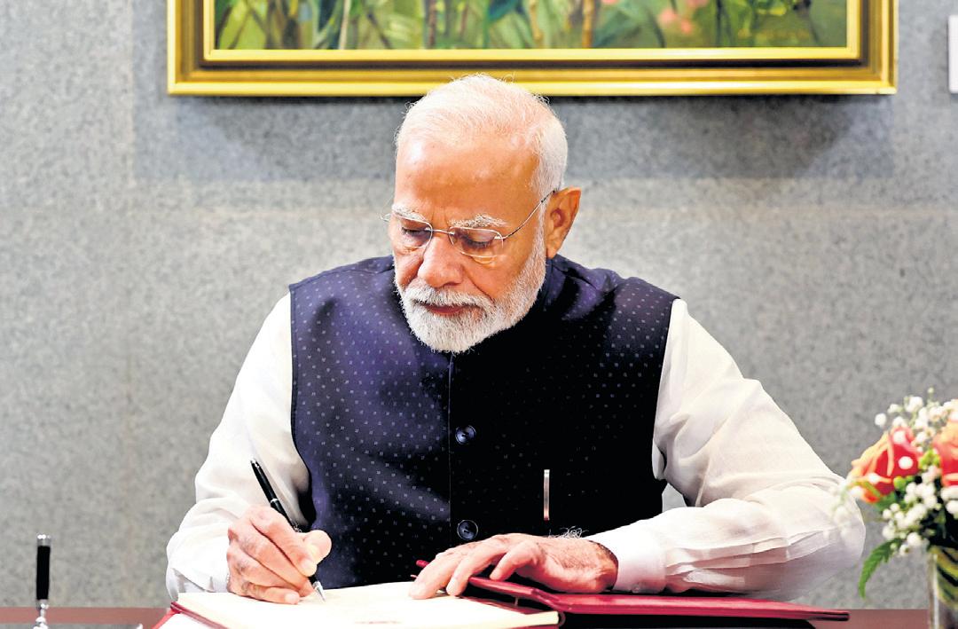 THE POET BEHIND THE POLITICIAN: MODI'S CREATIVE SIDE