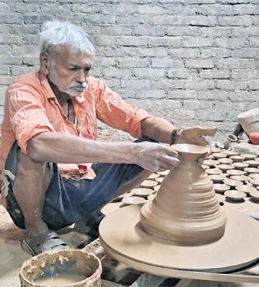 Potters race against time amid supply crunch