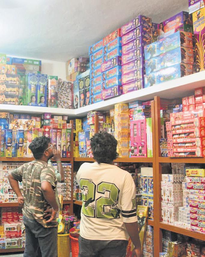 Sivakasi records ₹6,000 crore in firecracker sales