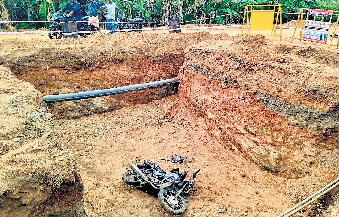 Pit dug up for roadwork kills Erode biker