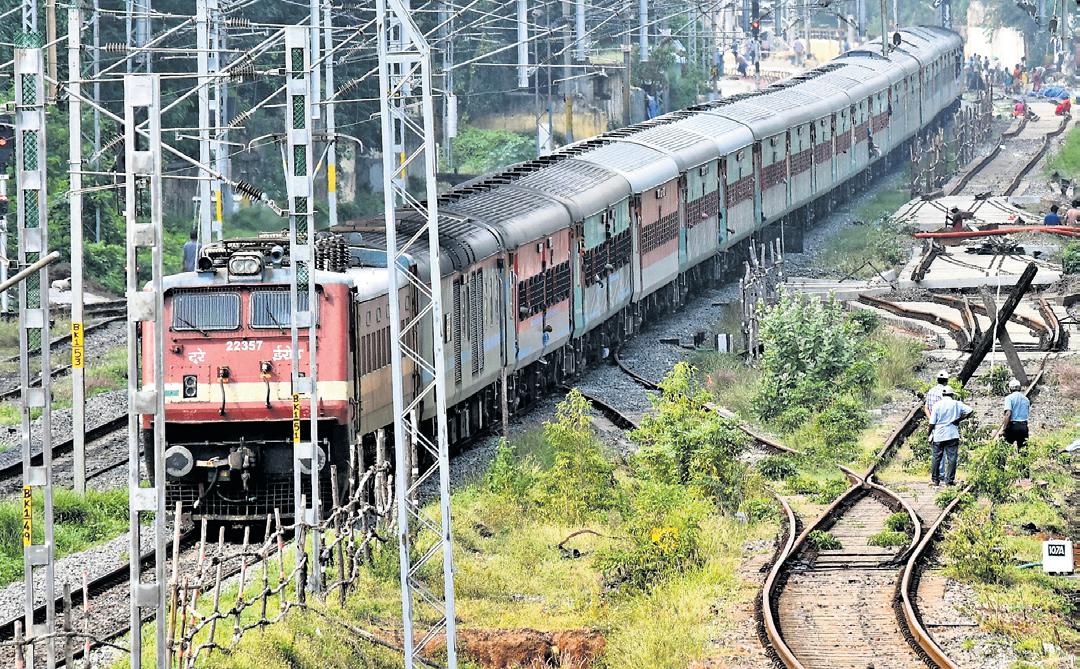 T Rly reduces sleeper coaches in 2nd Mumbai-bound exp