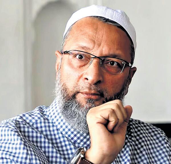 Owaisi fixes accountability, asks Bihar MLAs to stay in constituency twice a week