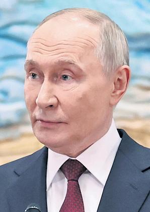 Putin to fight on unless Kyiv cedes land