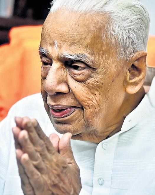 PM Modi fulfilled Ambedkar’s wish by abolishing Art 370, says 99-year-old Hande