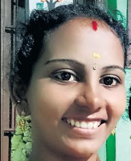 Man kills wife, posts 'selfie' on WhatsApp