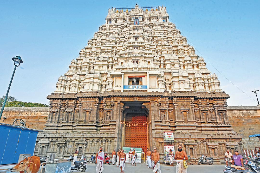 HC affirms Thenkalai sect's right to recite hymns at Kanchi temple