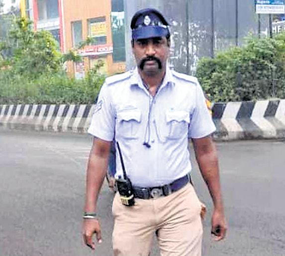 Car driver runs over cop in bid to escape vehicle check, held