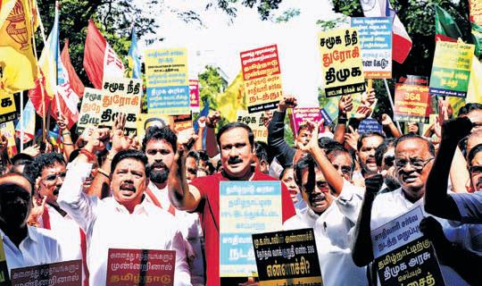 Anbumani holds protest demanding caste census, BJP & others take part