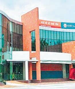 Fairfax leads race for IDBI stake with all-cash deal, Kotak also in fray