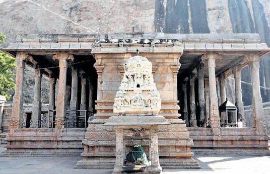 Aadu Puli Aatam, Mathematics, and Divine Inspiration