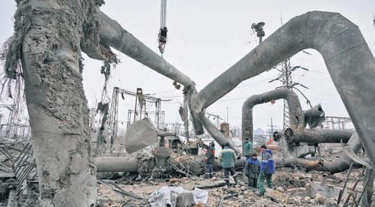 At Abu Dhabi, US & Russia agree to restore high-level military dialogue