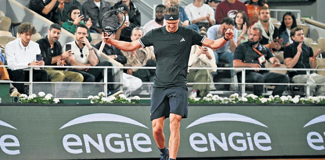 Second seed Zverev brushes off Jodar to reach last-four stage