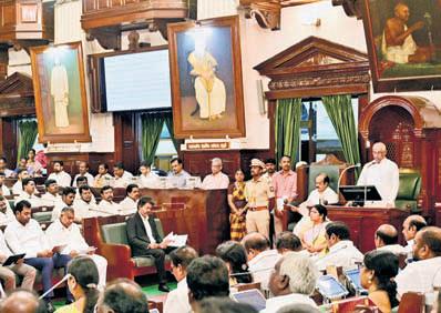 Guv spells out TVK agenda: Fund fight, social justice survey