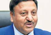 HDFC Bank selects ex-IAS officer Rajiv Kumar to succeed Mistry