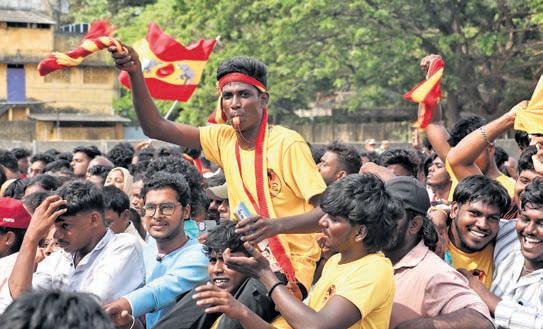 Cong-DMK 'confused', BJP-AINRC 'tired': Vijay