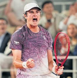 Magnus’ coach calls Gukesh’s strategy ‘courageous’