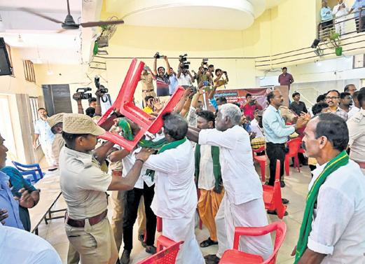 Goons spoil hearing on illegal mines, attack activists