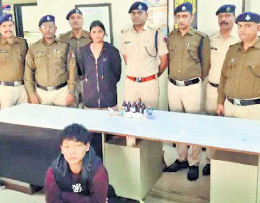 Drug racket busted in running train in Mumbai, global links suspected
