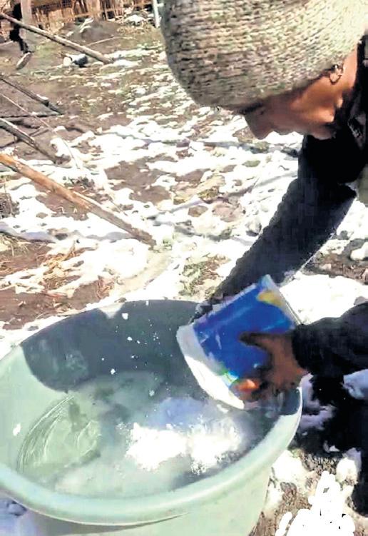 Pithoragarh reels under freezing April snowfall