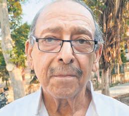 Devastated 70-yr-old NEET aspirant wants reservation for seniors in exam