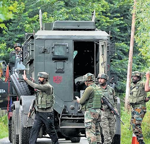 Two elite para commandos missing in Anantnag forests, search ops on