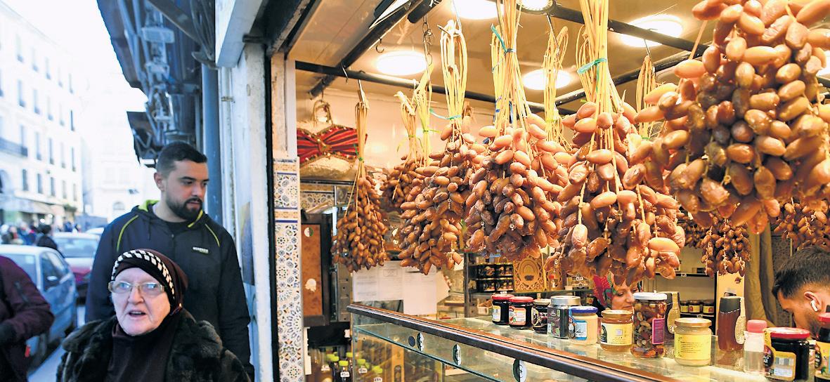 Algerians struggle to afford Ramzan feasts as prices rise