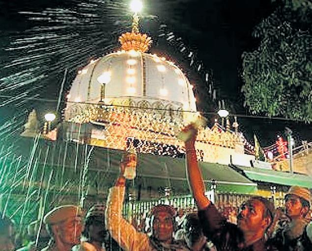 In a 1st, Ajmer Dargah Khadims to need licence for conducting pilgrimage