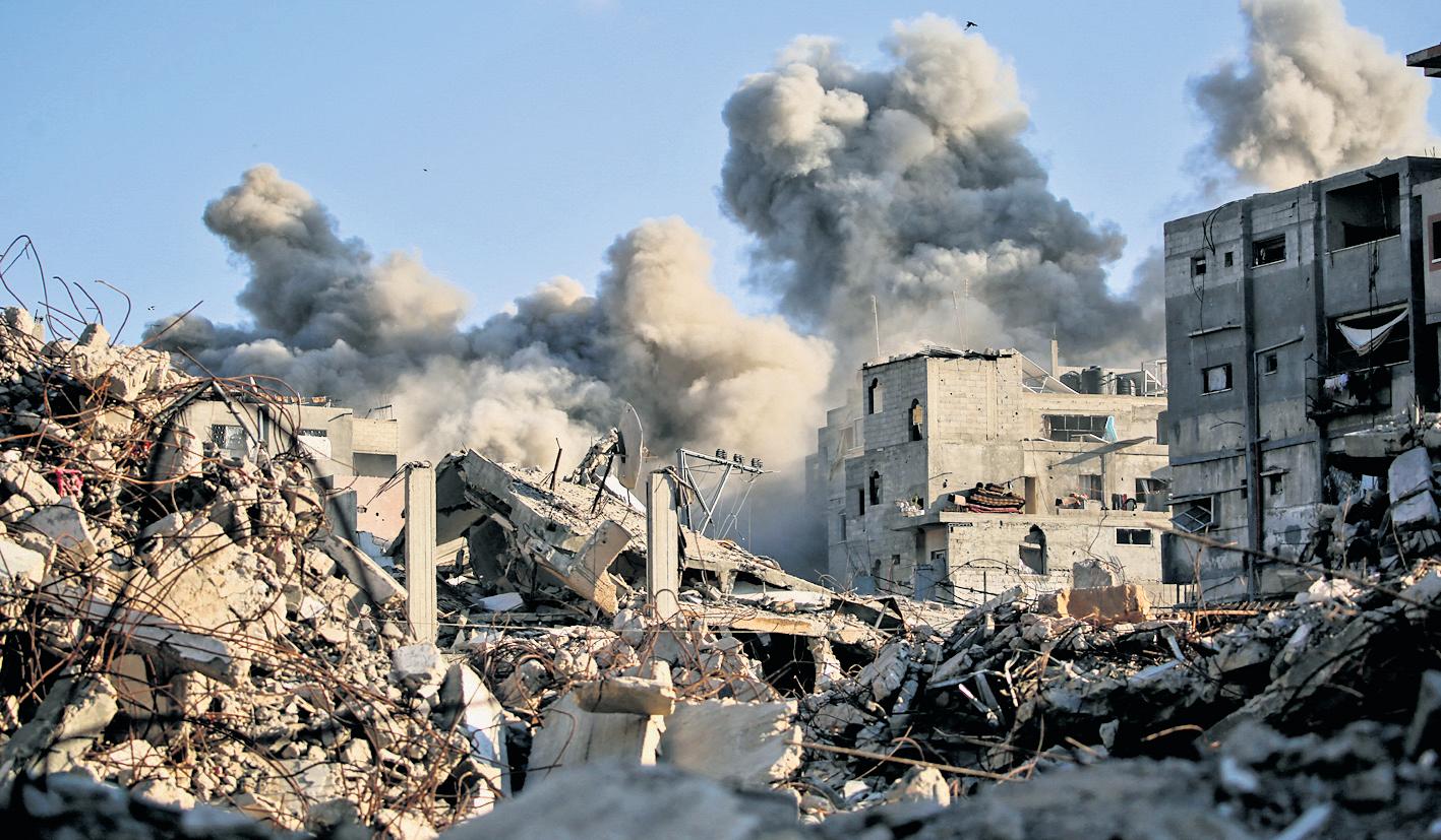 Gaza truce strained after Israel, Hamas trade fire
