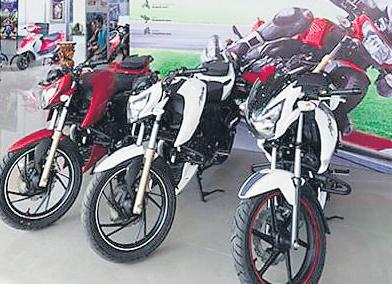 TVS Motor PAT rises 42% to ₹795 cr, revenue from operations surges 24%