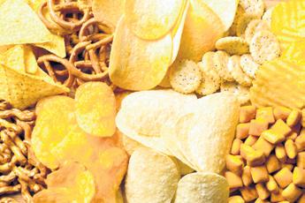 GenZ hooked on to junk food, use apps to order processed items, says study