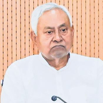 BJP meet today to take a call on Bihar govt formation as Nitish reaches Delhi