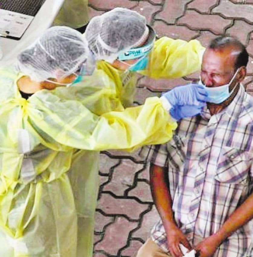 சிங்கப்பூரில் மேலும் 42 பேருக்கு பாதிப்பு