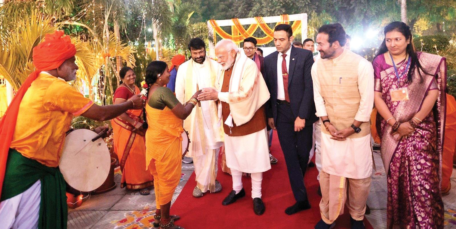 சங்கராந்தி கொண்டாட்டம்: பிரதமர் பங்கேற்பு