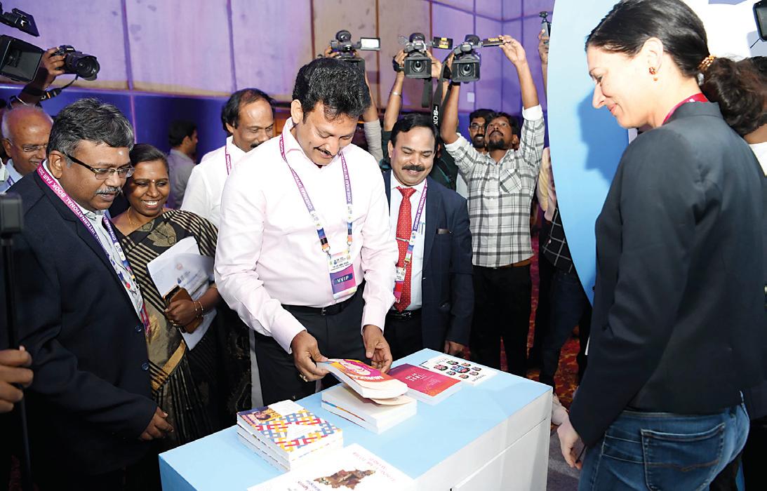 36 மொழிகளில் 162 நூல்கள் மொழிபெயர்க்க நிதி