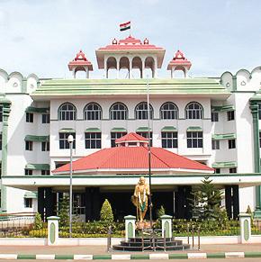 கேரள மருத்துவக் கழிவு வாகனங்களை பறிமுதல் செய்து ஏலம்விட உத்தரவு