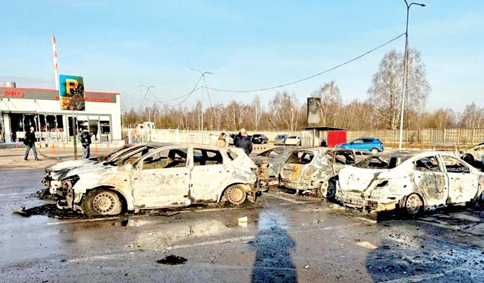 ரஷியாவில் உக்ரைன் உச்சகட்ட ட்ரோன் தாக்குதல்