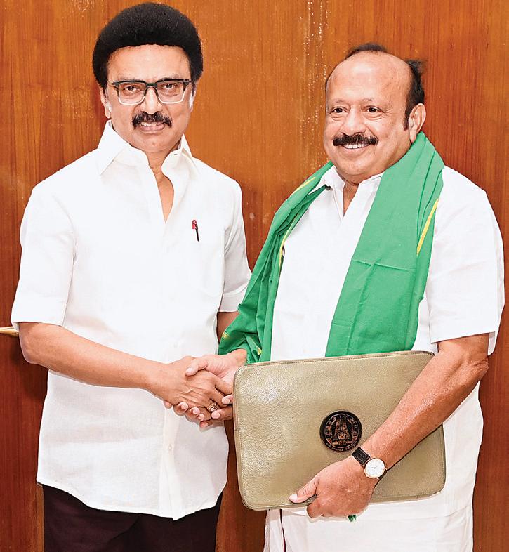 1,000 உழவர் நல சேவை மையங்கள் - வேளாண் பட்ஜெட்டில் அறிவிப்பு