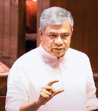 வலுவான நிதி நிலையில் இந்திய ரயில்வே - மாநிலங்களவையில் ரயில்வே அமைச்சர் தகவல்