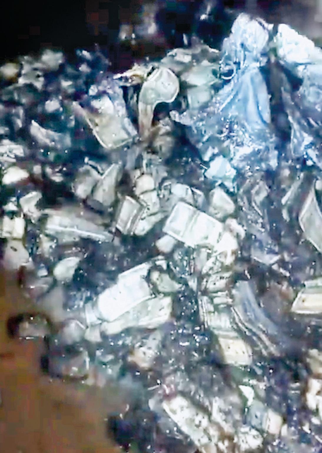 கைப்பற்றிய பணம் குறித்து எனக்கு எதுவும் தெரியாது