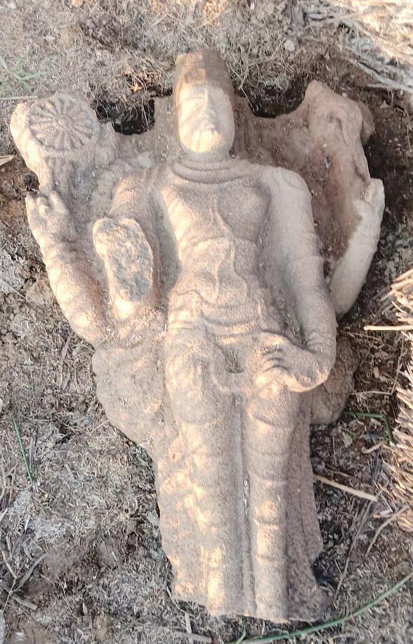 வடமலாப்பூரில் 15-ஆம் நூற்றாண்டு பெருமாள் சிலை கண்டெடுப்பு