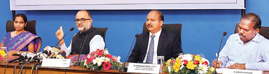 சென்னை, காமராஜர் துறைமுகங்கள் இணைந்து ரூ. 2,219 கோடி வருவாய் ஈட்டி சாதனை