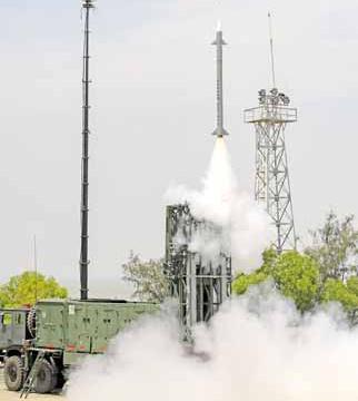 வான் இலக்குகளைத் தாக்கி அழிக்கும் ஏவுகணை சோதனை வெற்றி