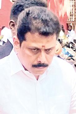 பண முறைகேடு வழக்கு: தலைமறைவாக இருந்த செந்தில் பாலாஜியின் சகோதரர் நீதிமன்றத்தில் ஆஜர்